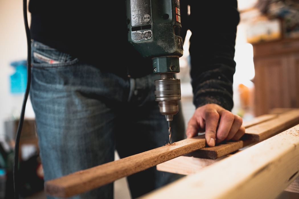 Co zrobić, gdy elementy drewniane wymagają naprawy?