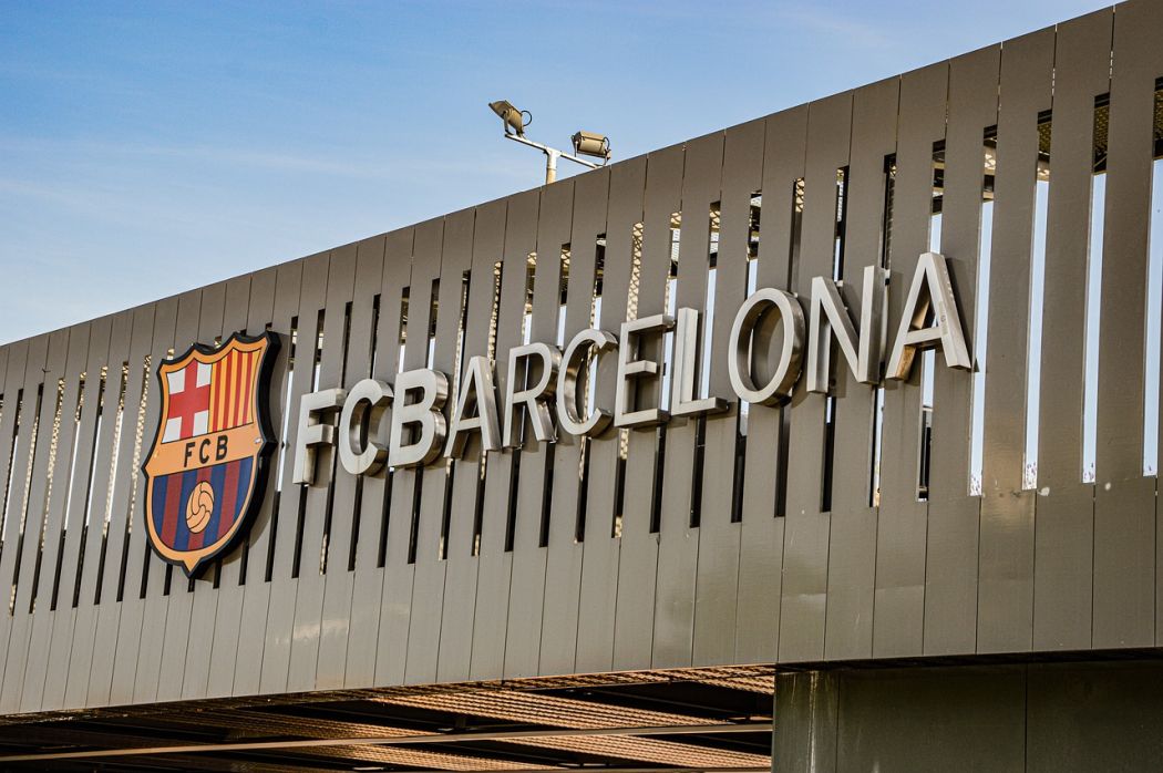 Czy Messi powinien wrócić do Barcelony?