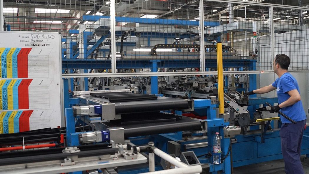 Relokacja linii produkcyjnych jakie są warunki jej powodzenia?