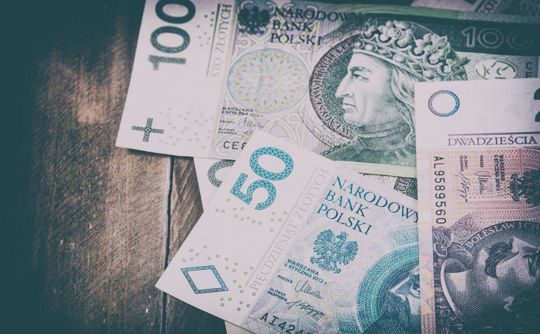 Jakie zalety mają pożyczki i na co uważać?