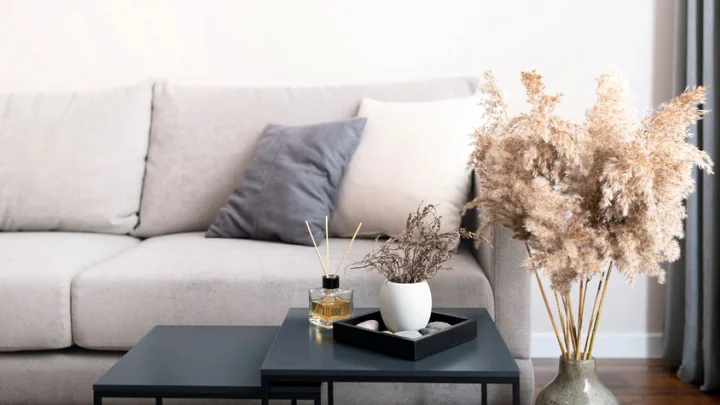 Jaką sofę wybrać do kawalerki?