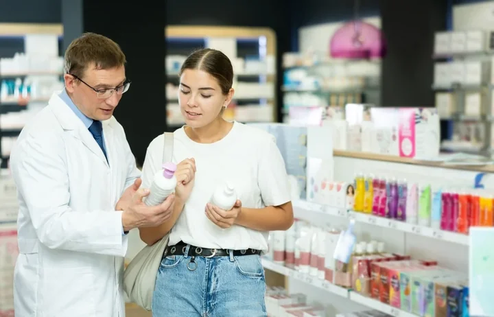 Jak wybrać odpowiedni żel lub preparat nawilżający do okolic intymnych