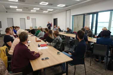 Groźby w internecie. W Trzebini wzmocniono nadzór nad szkołami
