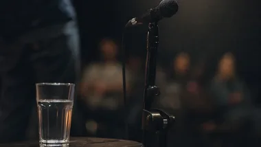 Kabaret Skeczów Męczących wraca do Chrzanowa z mocnym programem