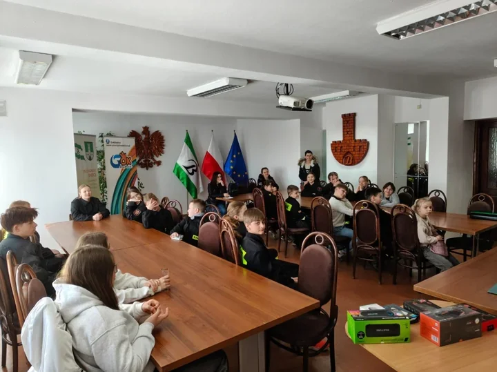 Młodzi znawcy pożarnictwa z Babic zmierzyli się w gminnych eliminacjach