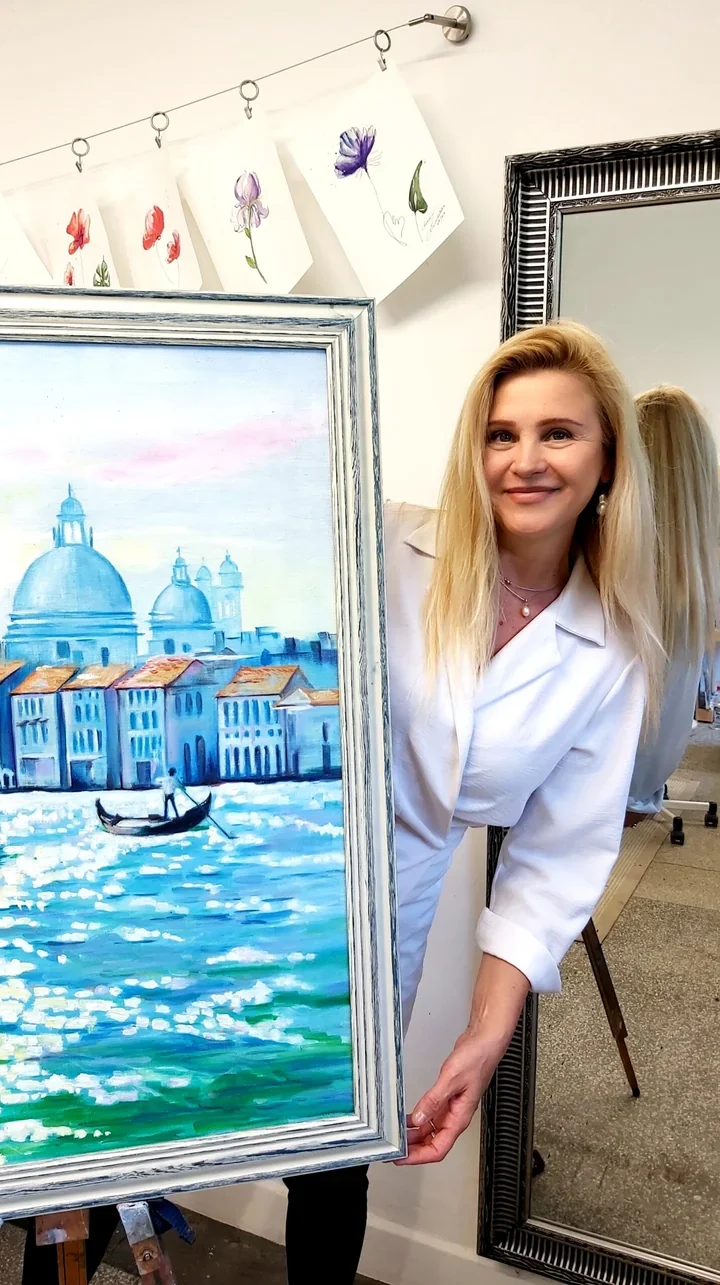 Miłośnie - walentynkowa wystawa Lory Zavadetskiej pokazuje miłość w miniaturze