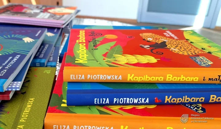 Błoto, języki i wielka wyobraźnia. Eliza Piotrowska w Chrzanowie