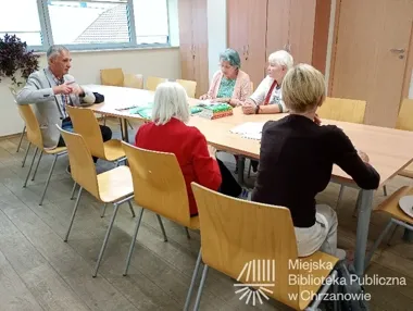 Seniorzy ruszyli tropem lokalnych wycieczek. Kolejne spotkanie już we wrześniu