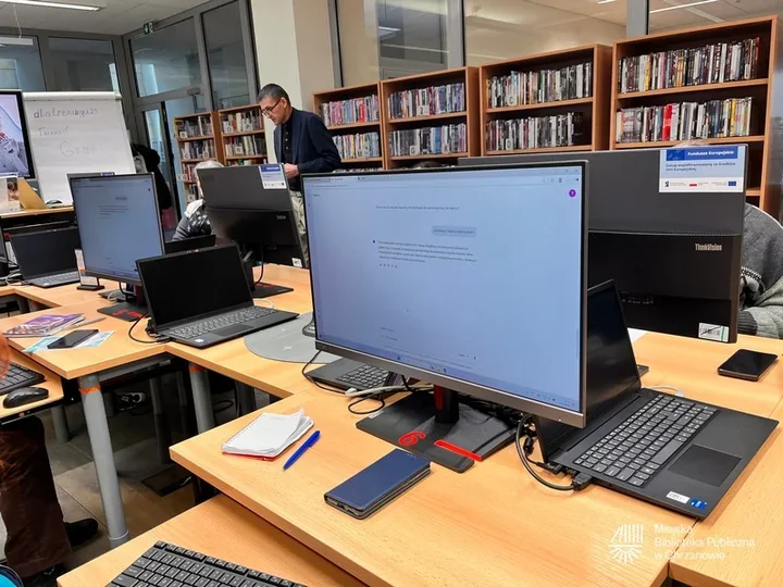 Jak sztuczna inteligencja trafia do biblioteki - relacja z Klubu Rozwoju Cyfrowego