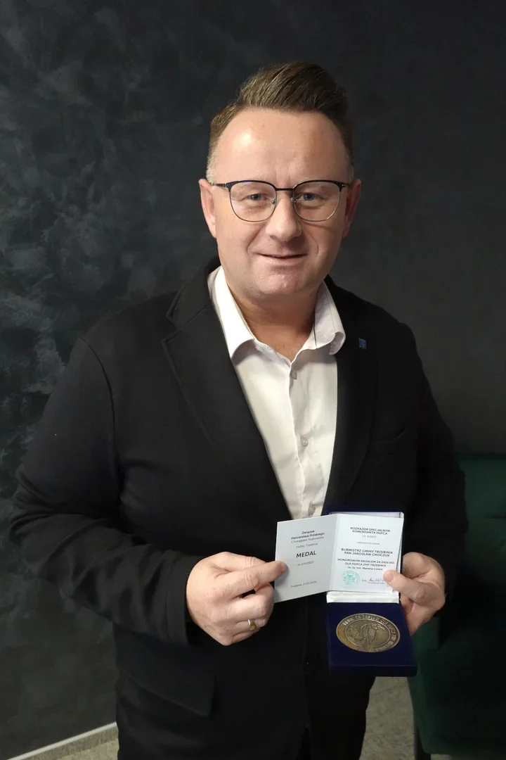 Trzebinia – burmistrz uhonorowany Medalem Honorowym Hufca ZHP