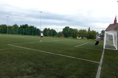 Orlik przy SP 4 w Trzebini po modernizacji. Boiska są gotowe do gry