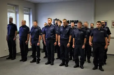 20 policjantów z Chrzanowa odebrało awanse po głównych obchodach