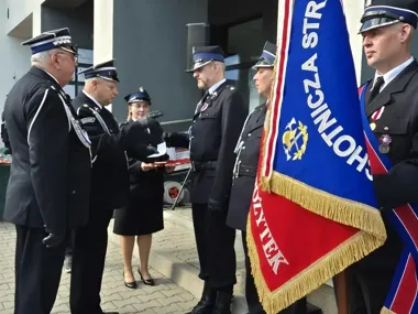 OSP Pogorzyce ma już 25 lat. Nowy sztandar i samochód z dużym zbiornikiem