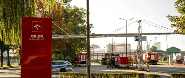Pożar cysterny po uderzeniu pioruna. Służby ćwiczyły w Trzebini